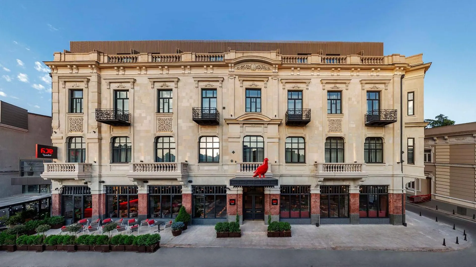 *****  Radisson Red Tbilisi Hotel Geórgia