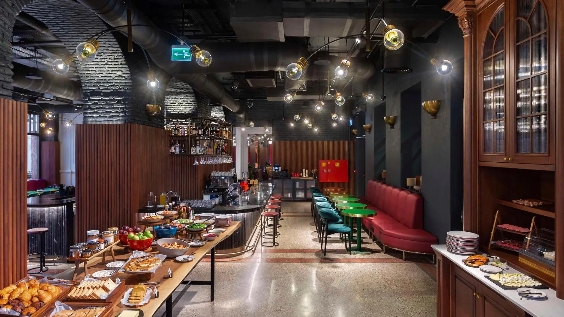 Radisson Red Tbilisi酒店 酒店