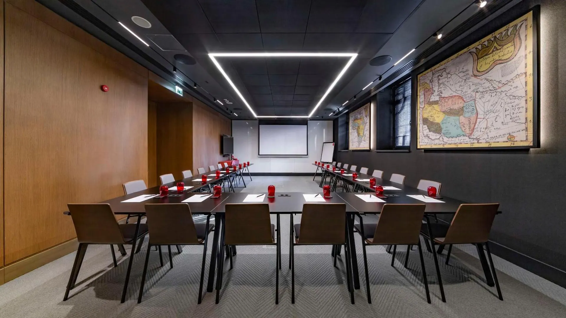 Radisson Red Tbilisi酒店 酒店