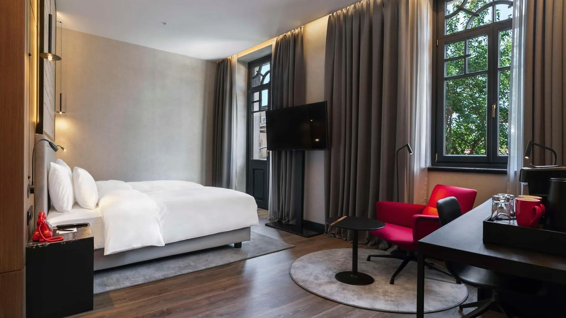 Radisson Red Tbilisi酒店 5*, 第比利斯