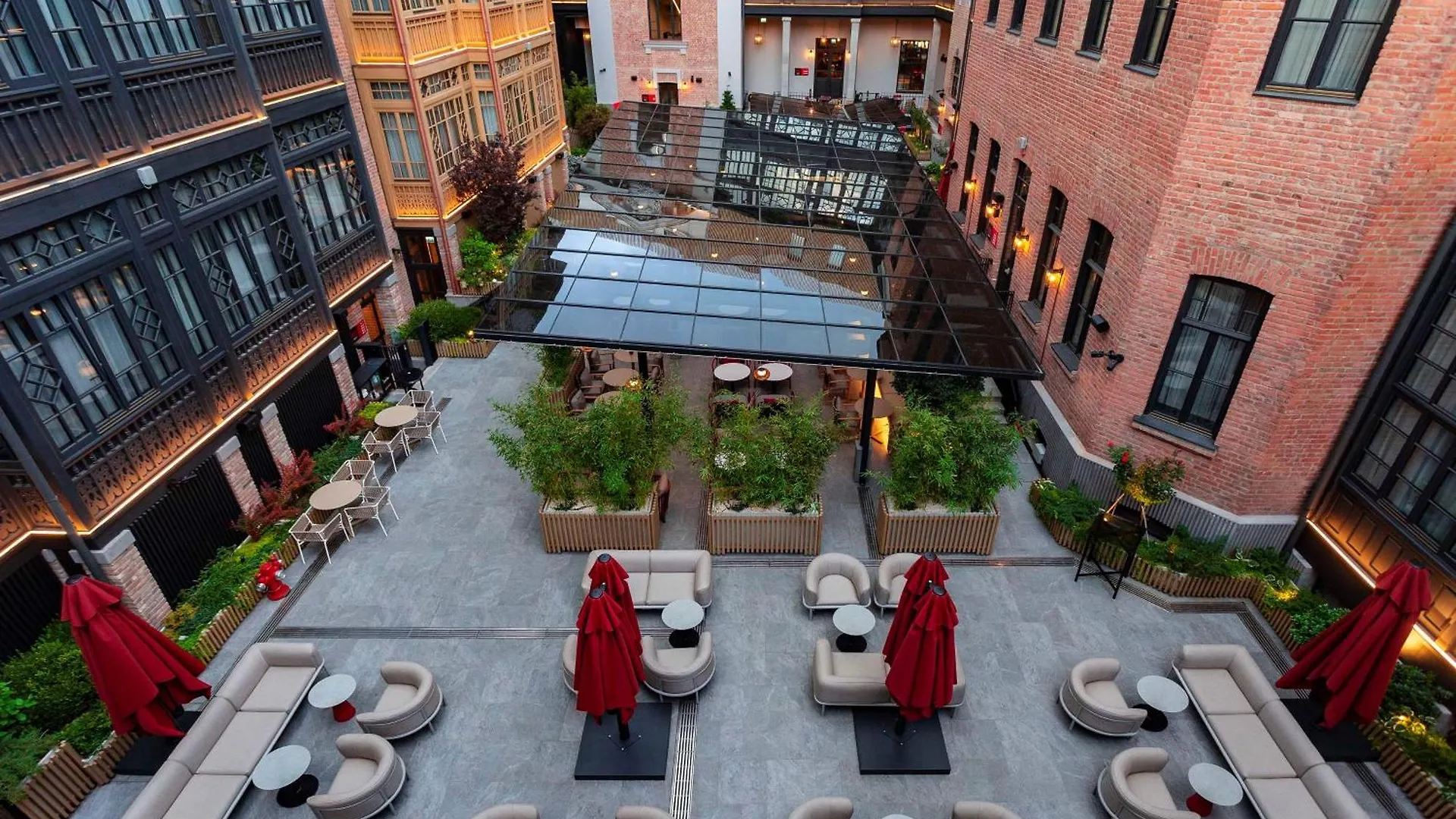 Radisson Red Tbilisi Hotel